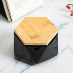 Ceramic Ashtray With Lid Creative Personality Fashion Office Anti Fly Ash Size Size Living Room Home European Trend - A1